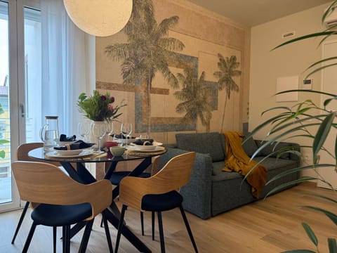 Central Suite con garage a due passi dal centro Apartment in San Benedetto del Tronto