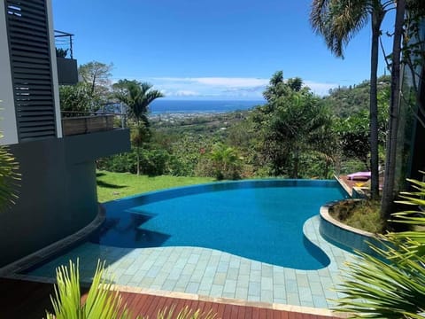 Day, Pool view, Sea view, Swimming pool, sunbed