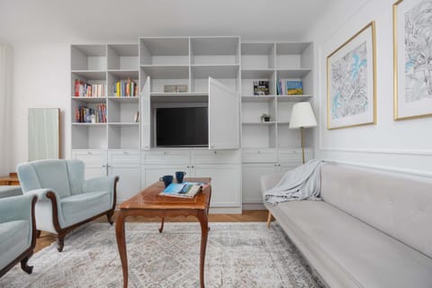 TV and multimedia, Living room