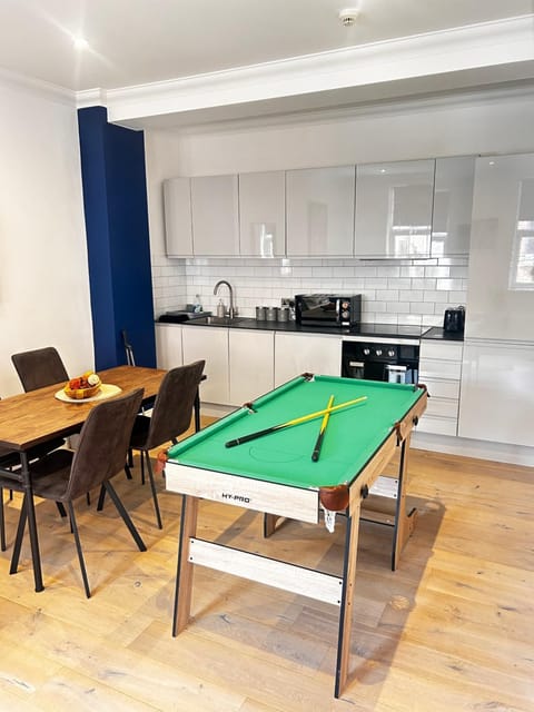 Billiard