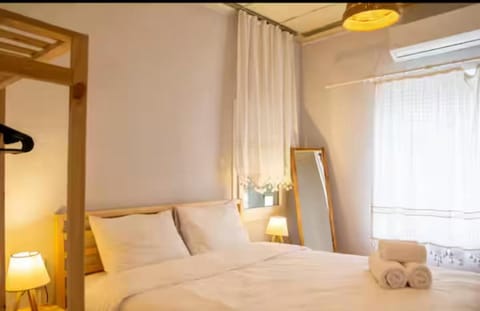 Historical Detached House in the Center Villa in Izmir