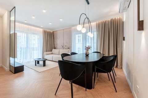 Living room, Seating area, Dining area
