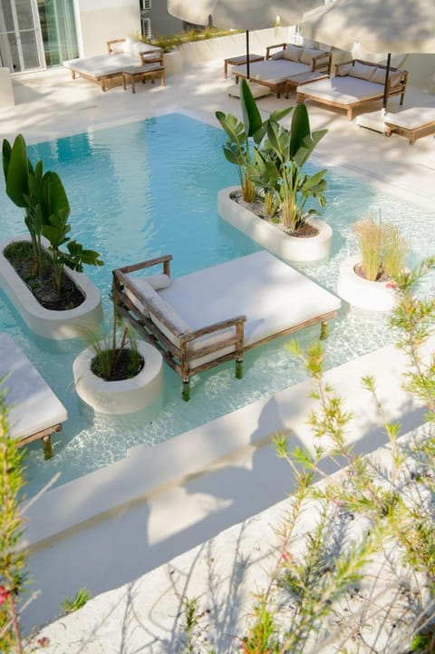 Patio, Pool view