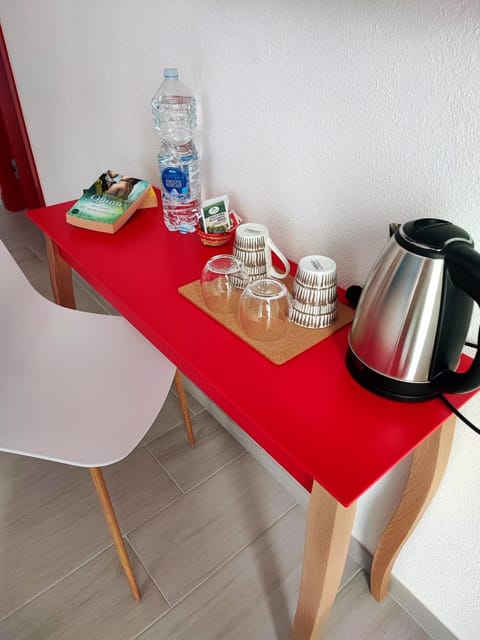 Coffee/tea facilities