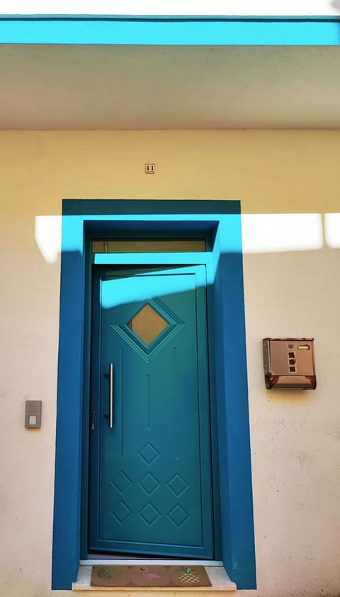 Property building, Internal: Not applicable to any particular room