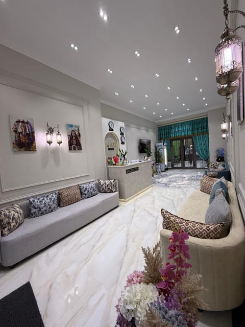 TV and multimedia, Seating area