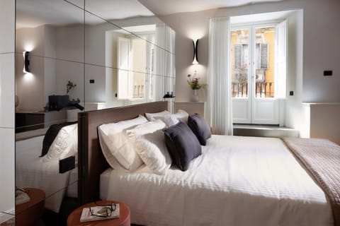 Bed, Photo of the whole room, Bedroom, towels, wardrobe