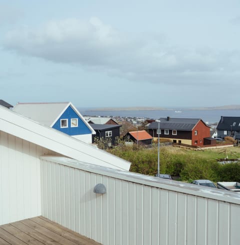 Natural landscape, Balcony/Terrace, City view, Sea view