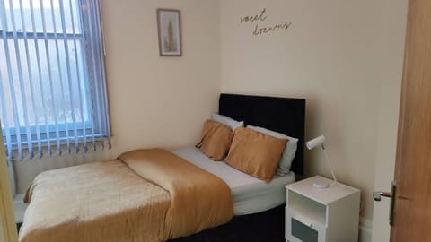 Bed, Living room, Decorative detail, Bedroom