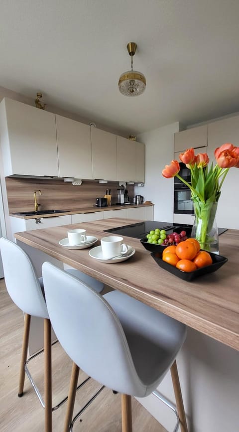 Food close-up, Food close-up, Coffee/tea facilities, Kitchen or kitchenette, Food and drinks, Dining area, Food
