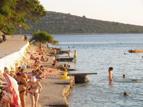Beach, group of guests