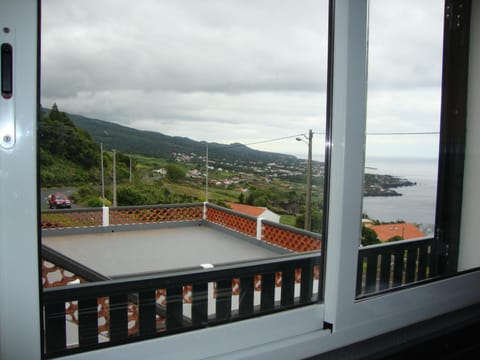 Natural landscape, Balcony/Terrace, Sea view
