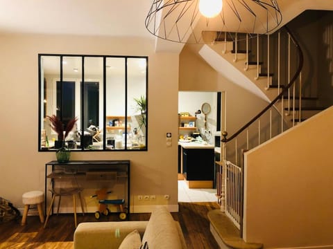 Magnifique maison familiale proche de Paris et Orly aéroport Villa in Massy