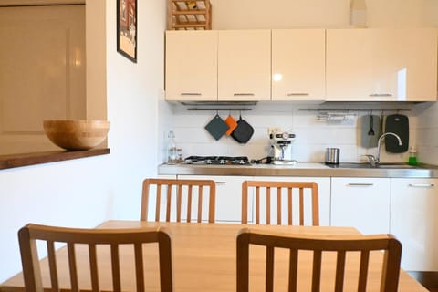 SE148 - Marotta, trilocale con terrazzo e posto auto Apartment in Marotta