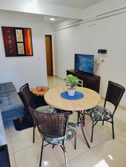 Communal lounge/ TV room, TV and multimedia, Living room, Seating area, Dining area, Evening entertainment