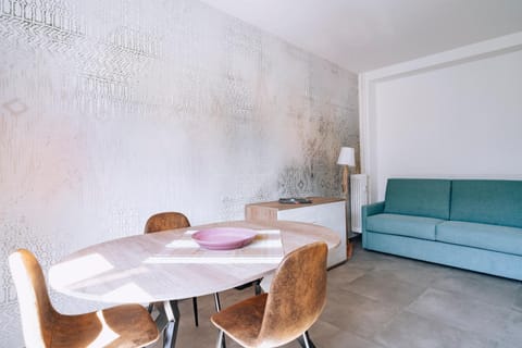 Aosta Holiday Apartments - Saint-Martin-de-Corléans Apartment in Aosta