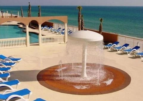 Day, Beach, Pool view, Sea view, Swimming pool, sunbed