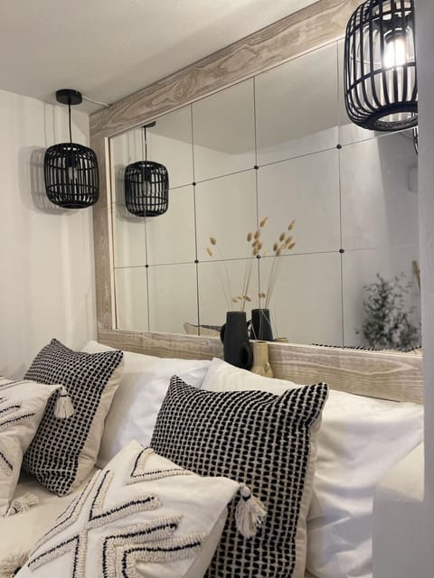 Loft 2 Beachfront Porto Faro Apartment in Palau