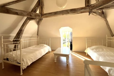 L’Atelier du Valet - Vigoux House in Centre-Val de Loire