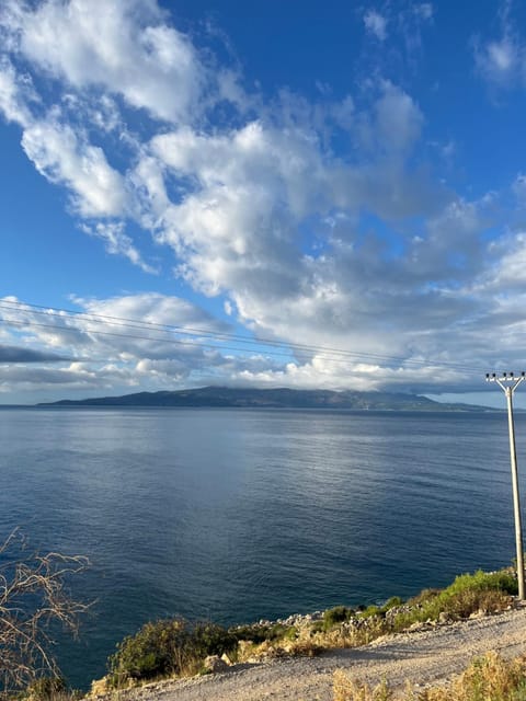 Home Majka Vacation rental in Sarandë