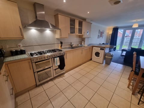 Beatrix Place by Cliftonvalley Apartments Apartment in Bristol