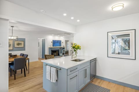 27 Inlet Cove Cottage by Akers Ellis Rentals House in Kiawah Island