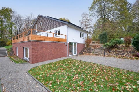 au point de vue House in Wallonia, Belgium