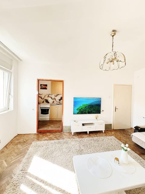 Home NP Apartments Apartment in Serbia