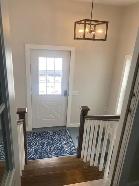 Bay Street Blue Ludington Park House in Escanaba