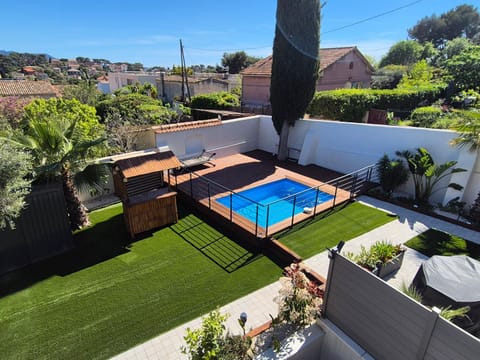 Patio, Garden, Garden view, Pool view, Swimming pool, sunbed