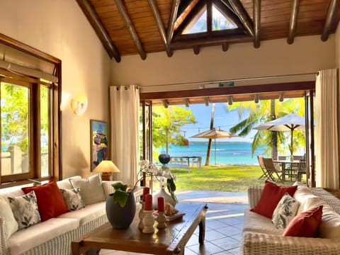 Natural landscape, Living room, Sea view