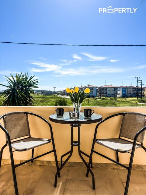 Natural landscape, View (from property/room), Balcony/Terrace