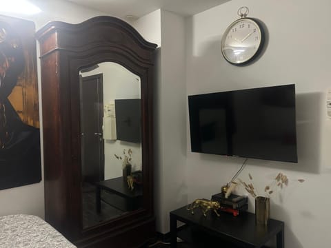 TV and multimedia, wardrobe