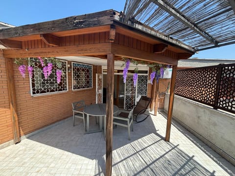 Patio, Balcony/Terrace