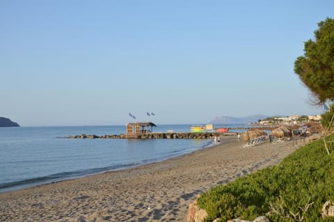 Tile Apartments 3 Apartment in Agia Marina