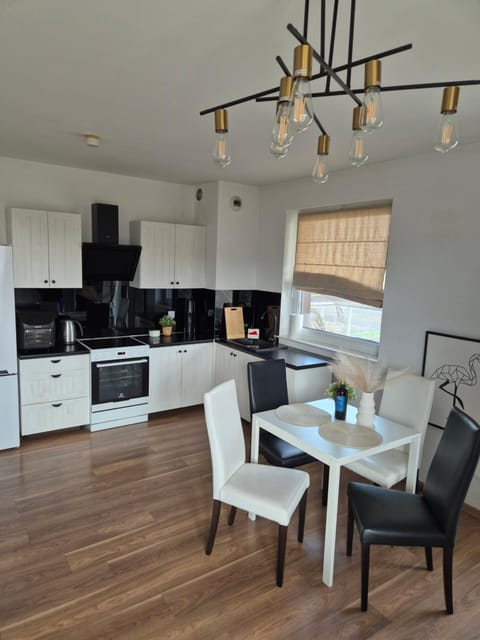 Apartament Słoneczny Taras przy Aquapark Reda Apartment in Pomeranian Voivodeship