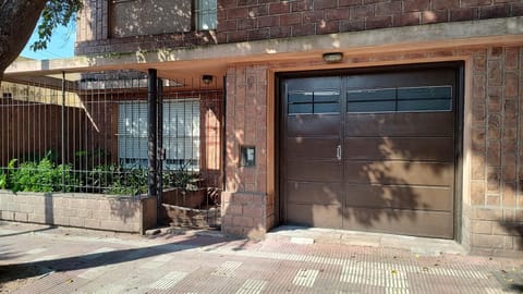 Property building, Facade/entrance, Lobby or reception