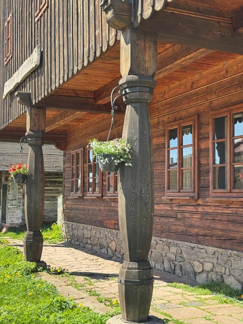 Property building, Spring
