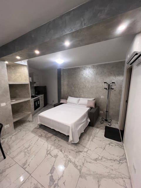 Bed, Bathroom, Photo of the whole room, Bedroom, towels, wardrobe, kitchen