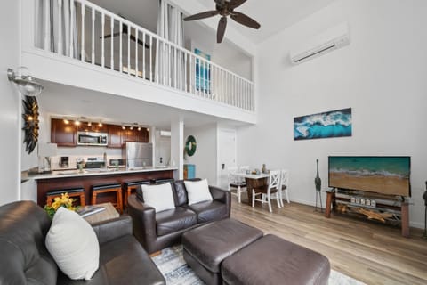 TV and multimedia, Living room, Dining area, Dinner, kitchen, air conditioner