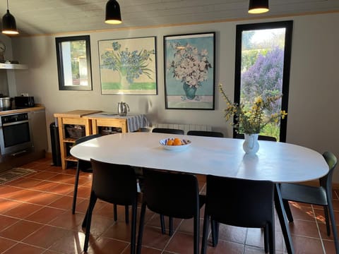 Villa lumineuse en forêt près de Sauzon - FR-1-418-265 House in Brittany