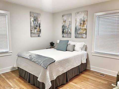 Elegant Family Home near Downtown House in Huntsville