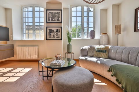 TV and multimedia, Living room, heating, internet