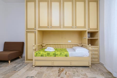 Bed, Photo of the whole room, Bedroom, towels, wardrobe