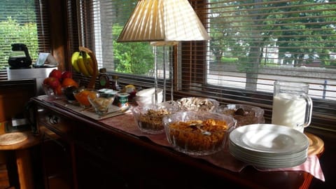 Day, Food, Continental breakfast