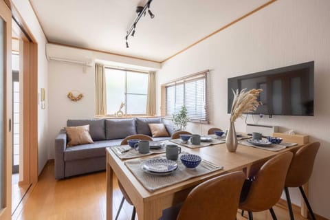 TV and multimedia, Dining area