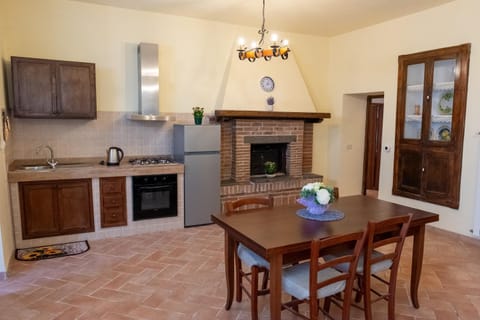 Poggio di Cammilletto House in Montefiascone