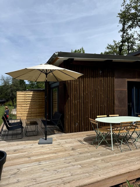 Property building, Patio