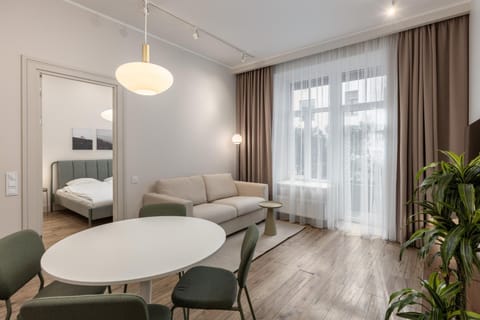 Living room, Photo of the whole room