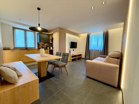 Appartamento Rododendro Apartment in Trentino-South Tyrol
